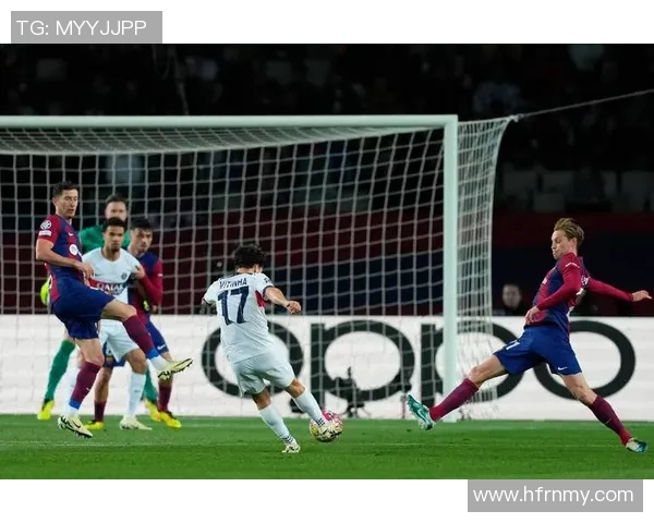 巴塞罗那与黑欧冠的激烈对决展现足球魅力与战术智慧