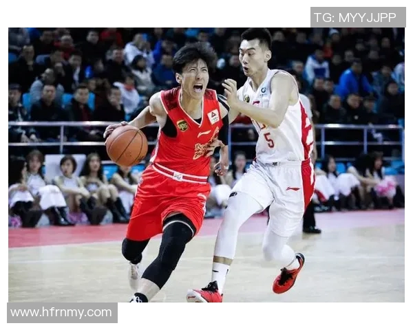 许钟豪的奋斗历程与成功秘诀揭秘:从平凡到卓越的成长之路